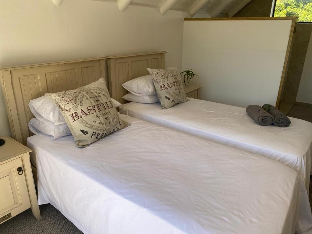 47 On The Run Hotel St Francis Bay Bagian luar foto