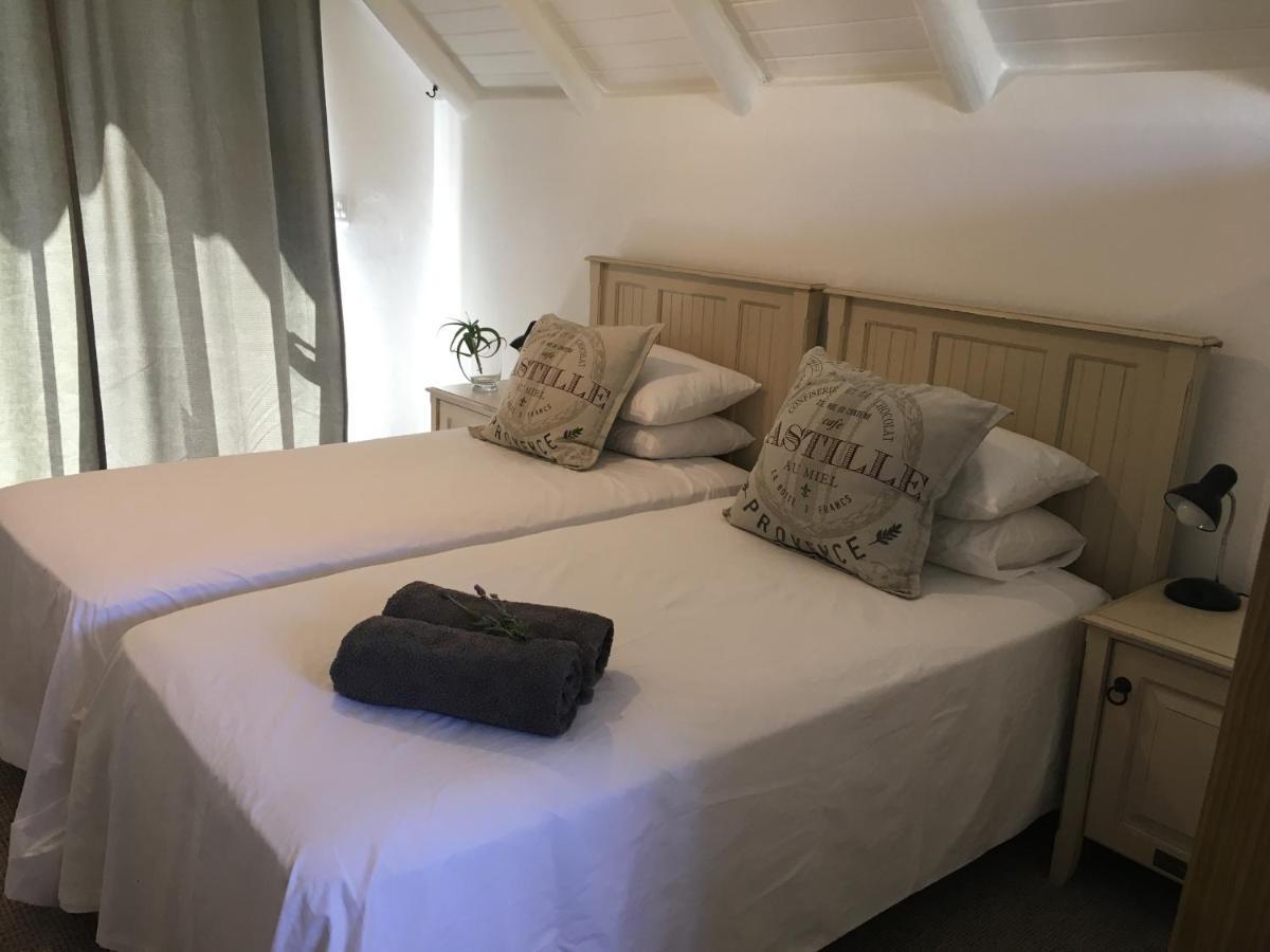 47 On The Run Hotel St Francis Bay Bagian luar foto